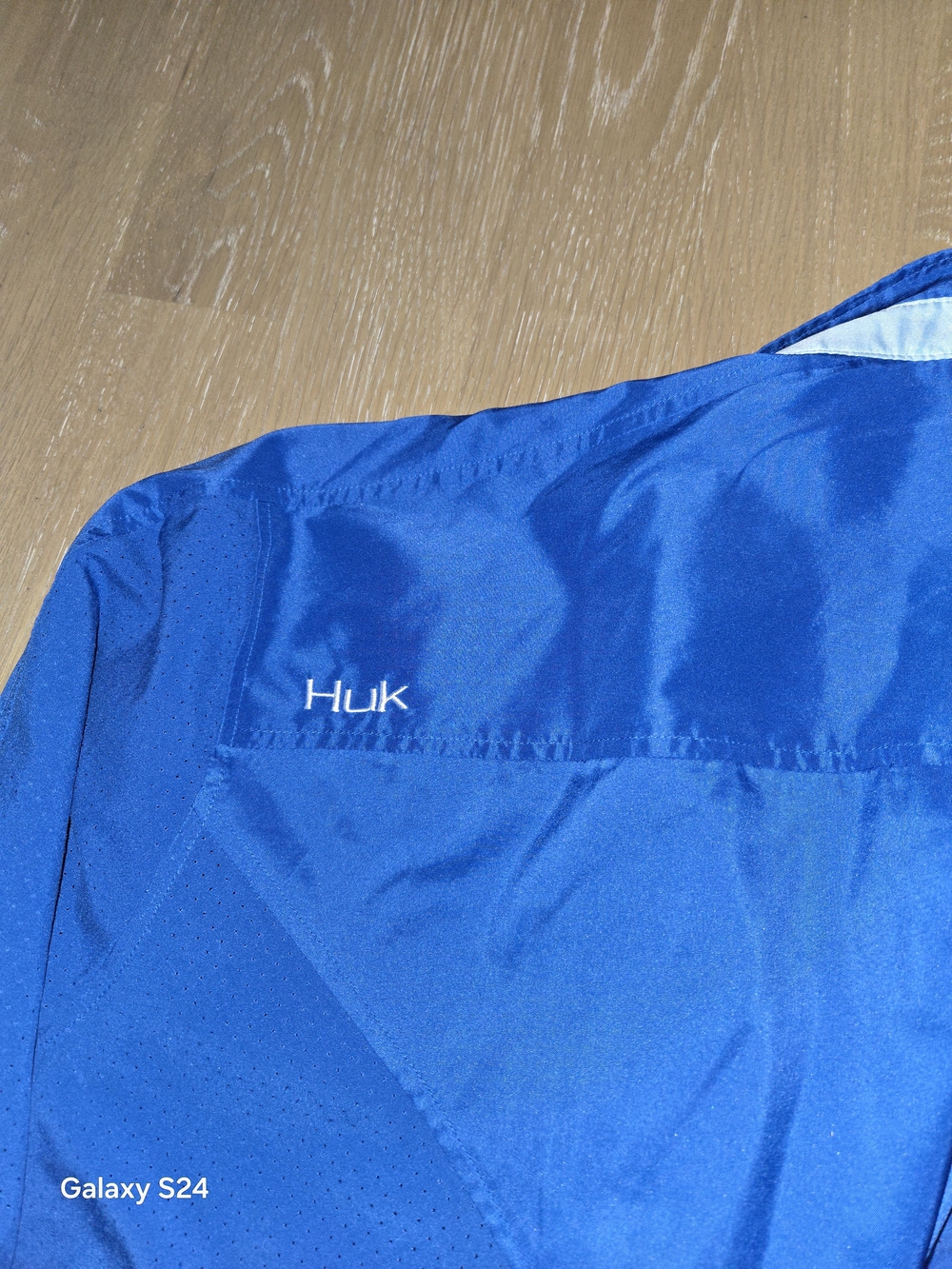 Huk Blue Fishing Button-Up Shirt Performance Fabrics Sz XL - Picture 4 of 4
